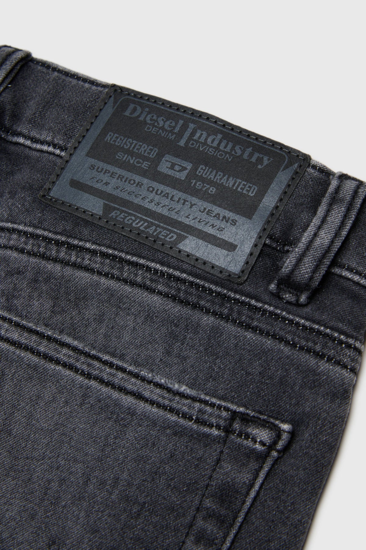 Regular – 2010 JoggJeans®