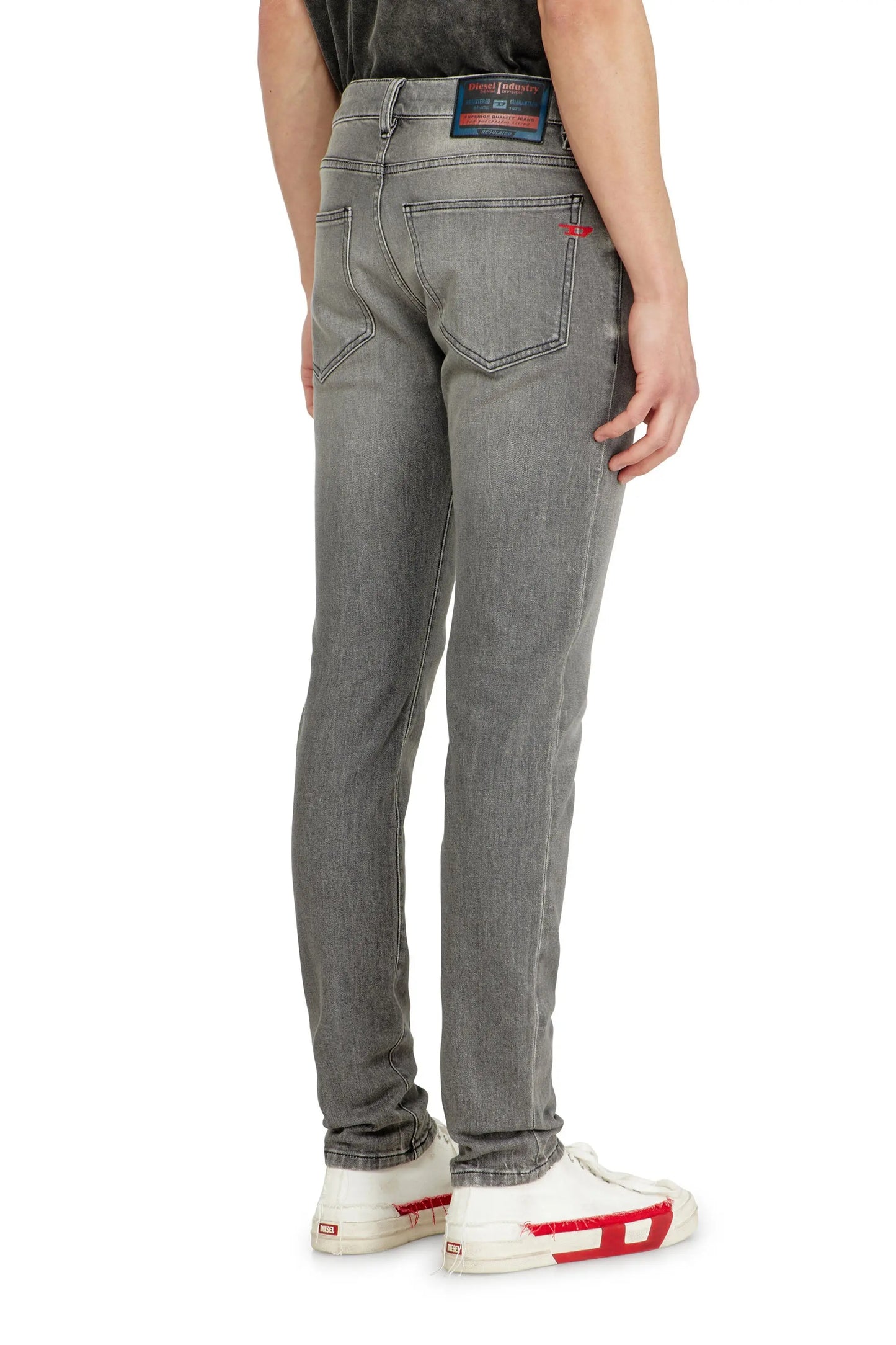 Slim Jeans Regular Waist 2019 D-Strukt
