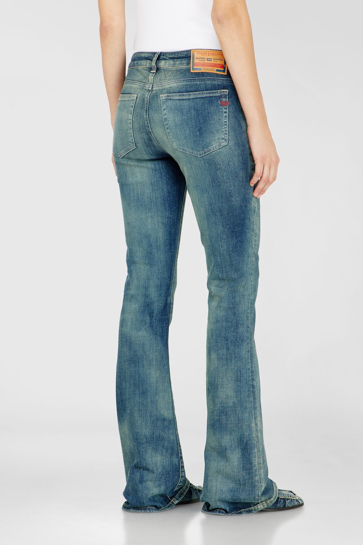 Bootcut Jeans Low Waist 1969 D-Ebbey
