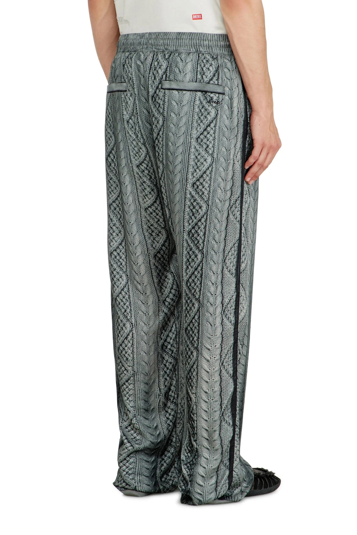 بنطال فضفاض بنقشة محبوكة بالكامل