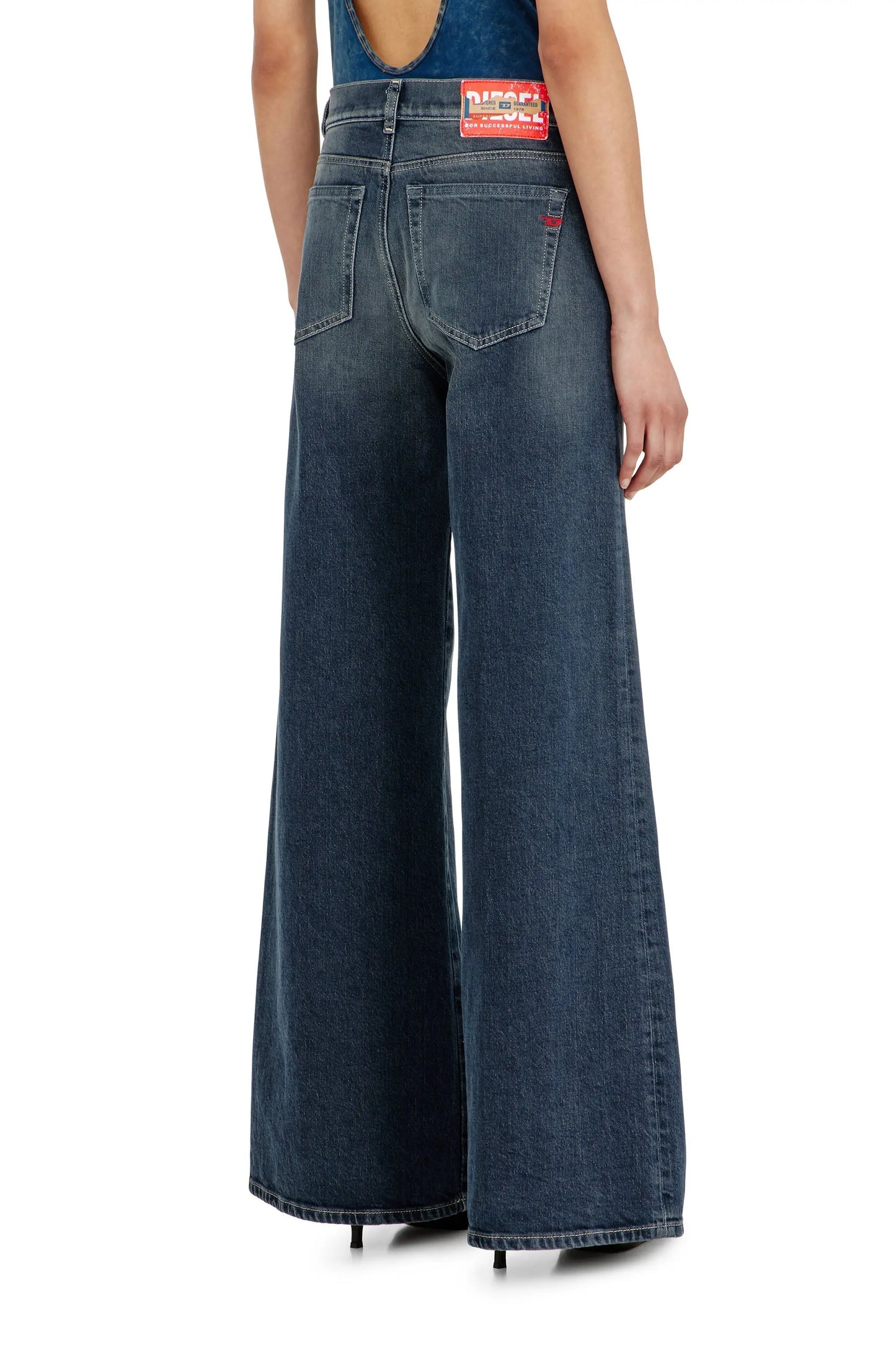 Flare Jeans Regular Waist 1978 D-Akemi
