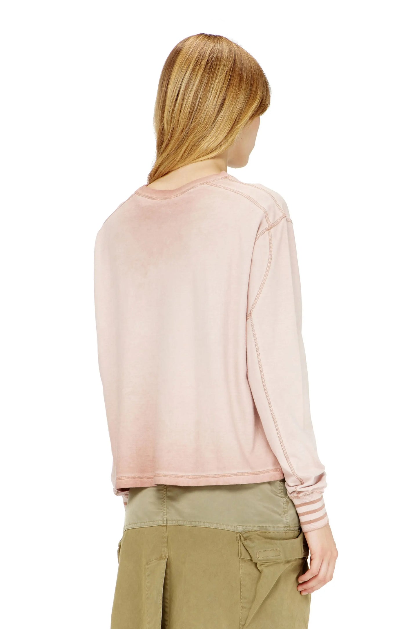 T-shirt with patches and microwaffle inserts