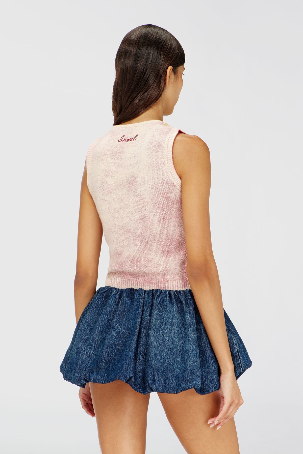 Knit vest in floral wool-blend knit