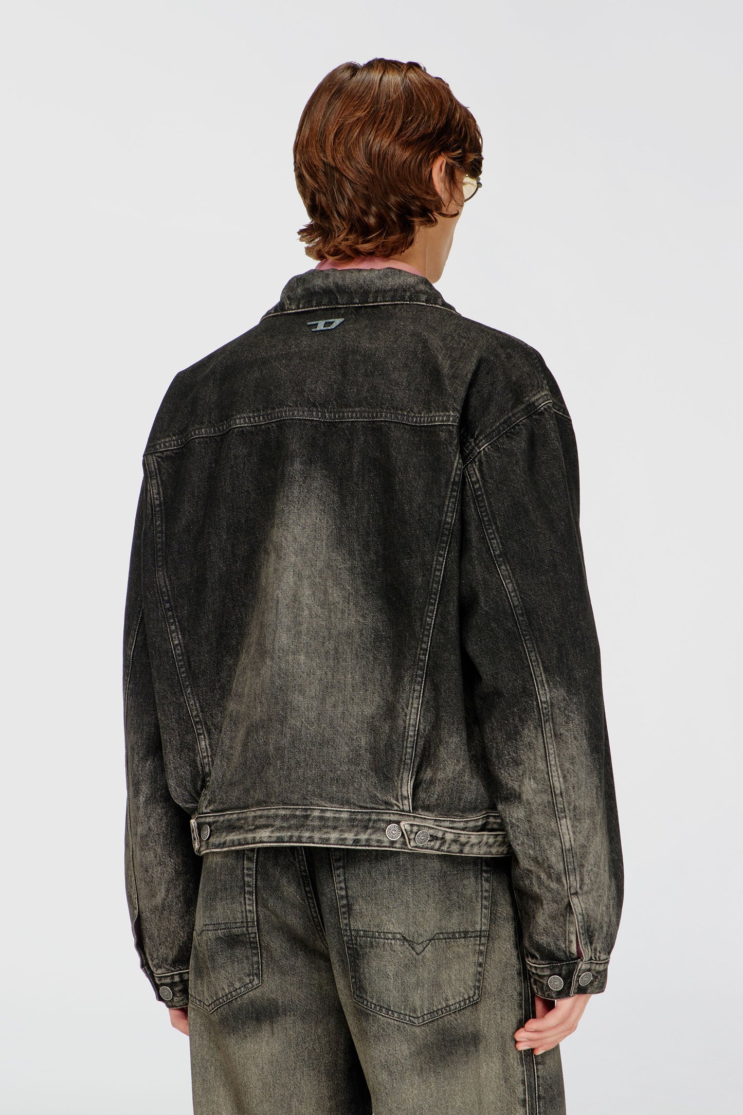 Trucker jacket in dirty-effect denim