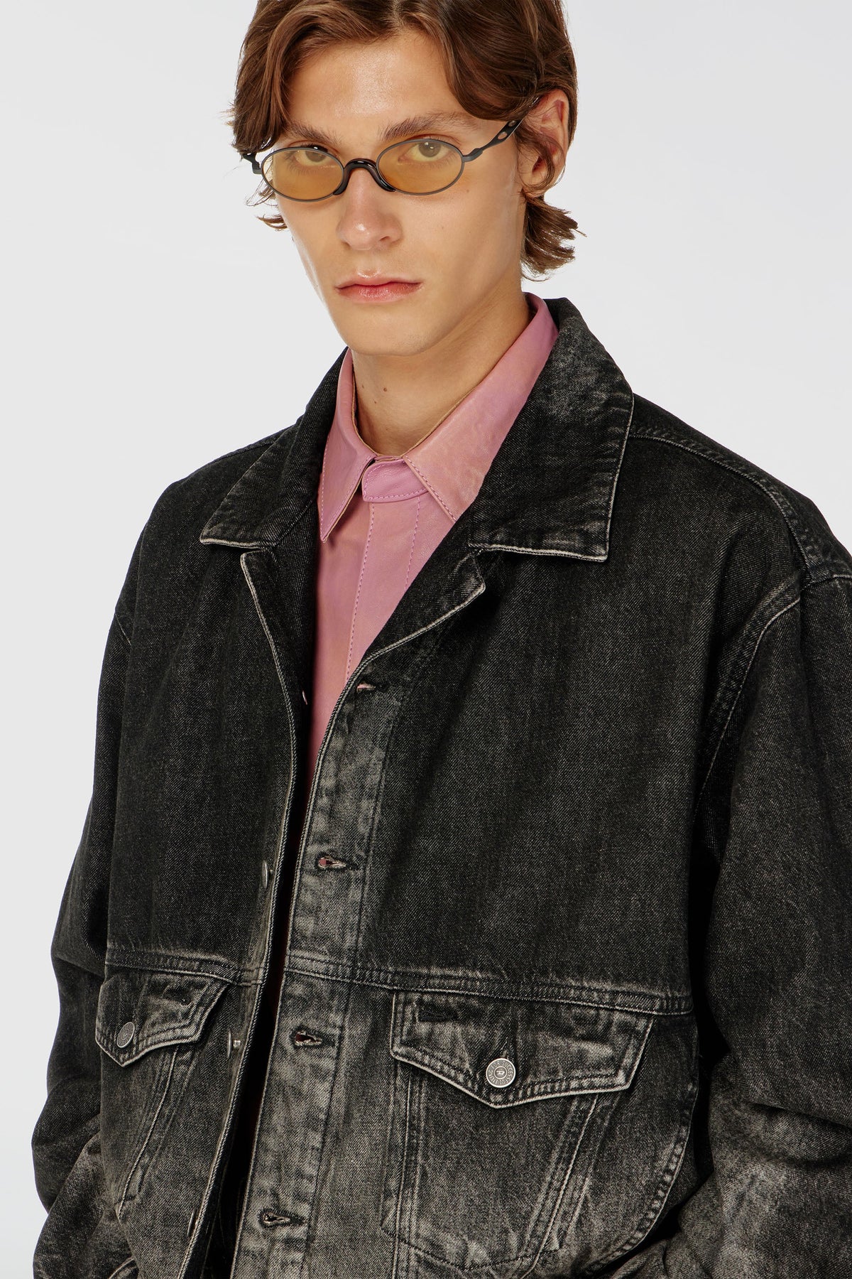 Trucker jacket in dirty-effect denim