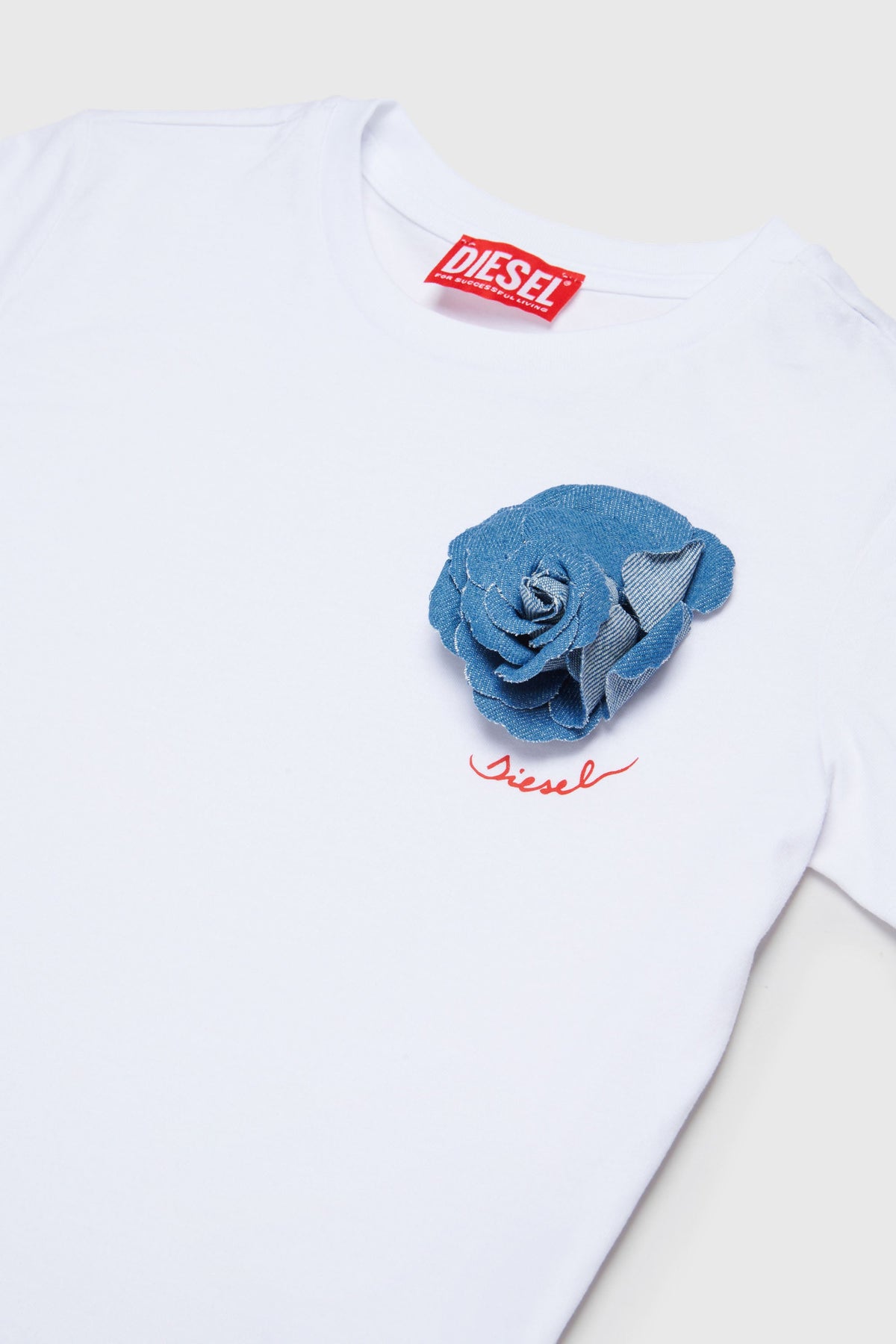 T-shirt with denim rose appliqué