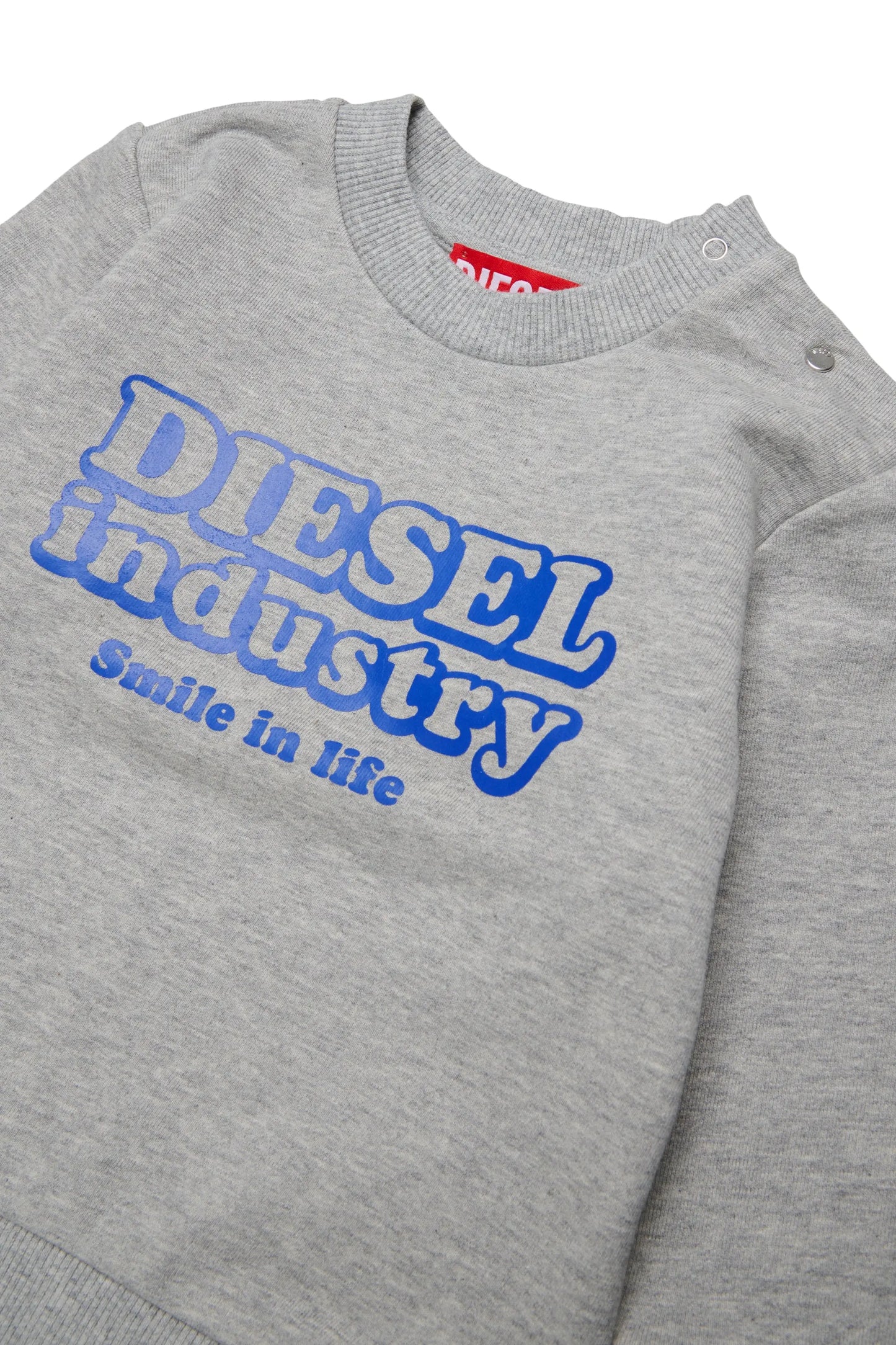 سويت شيرت قطني بطبعة Diesel Industry