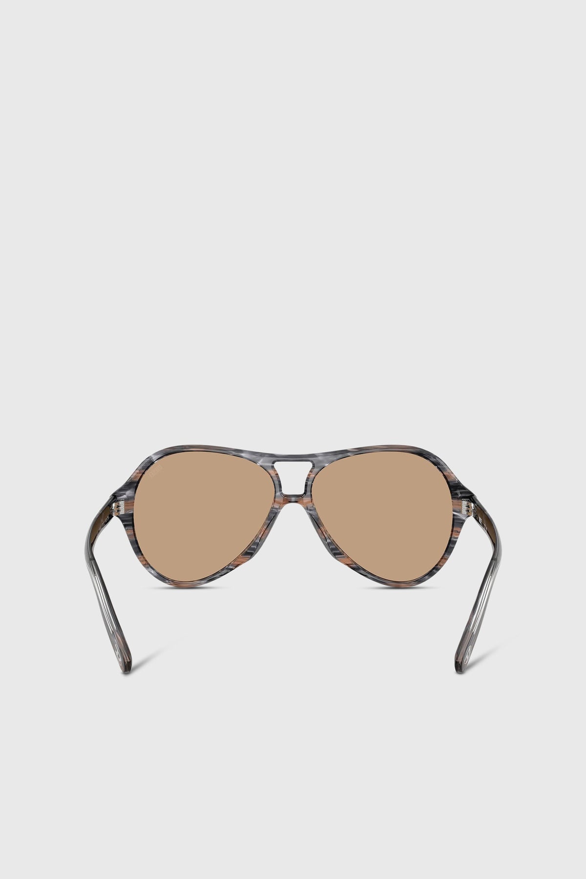Pilot model sunglasses