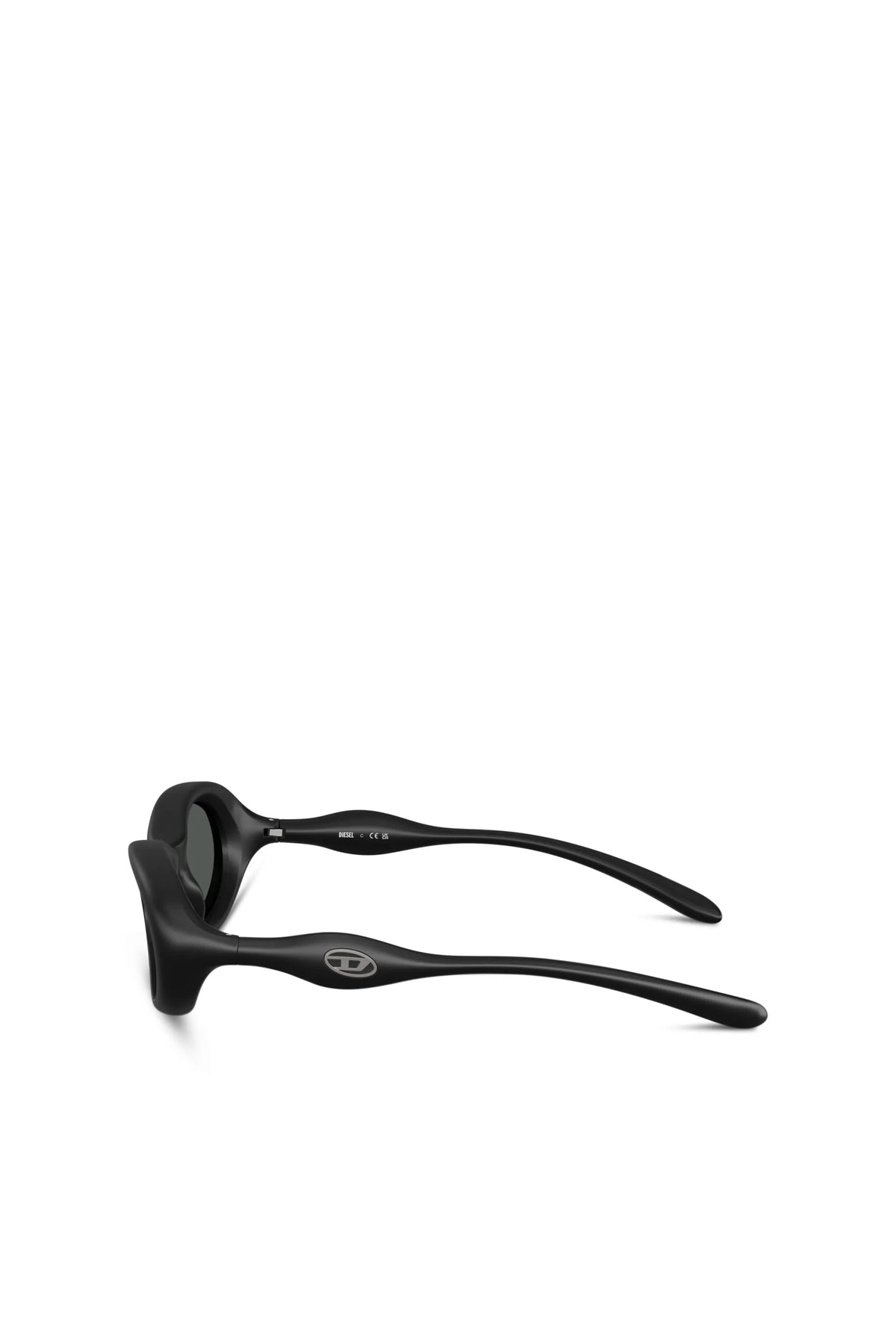 Oval sunglasses