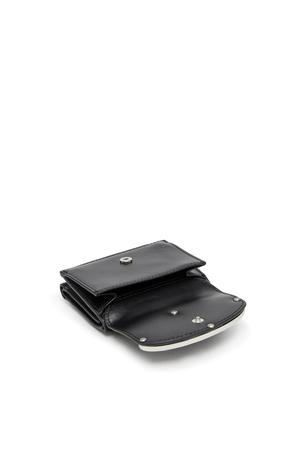 Tri-fold wallet in leather