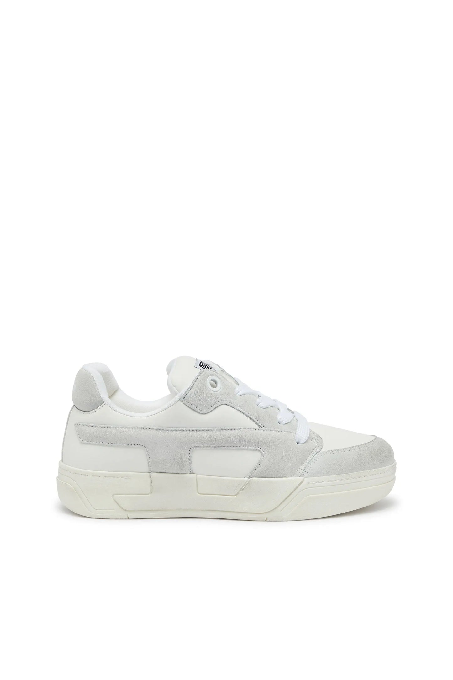 S-D-Ollie - Distressed sneakers in leather and suede
