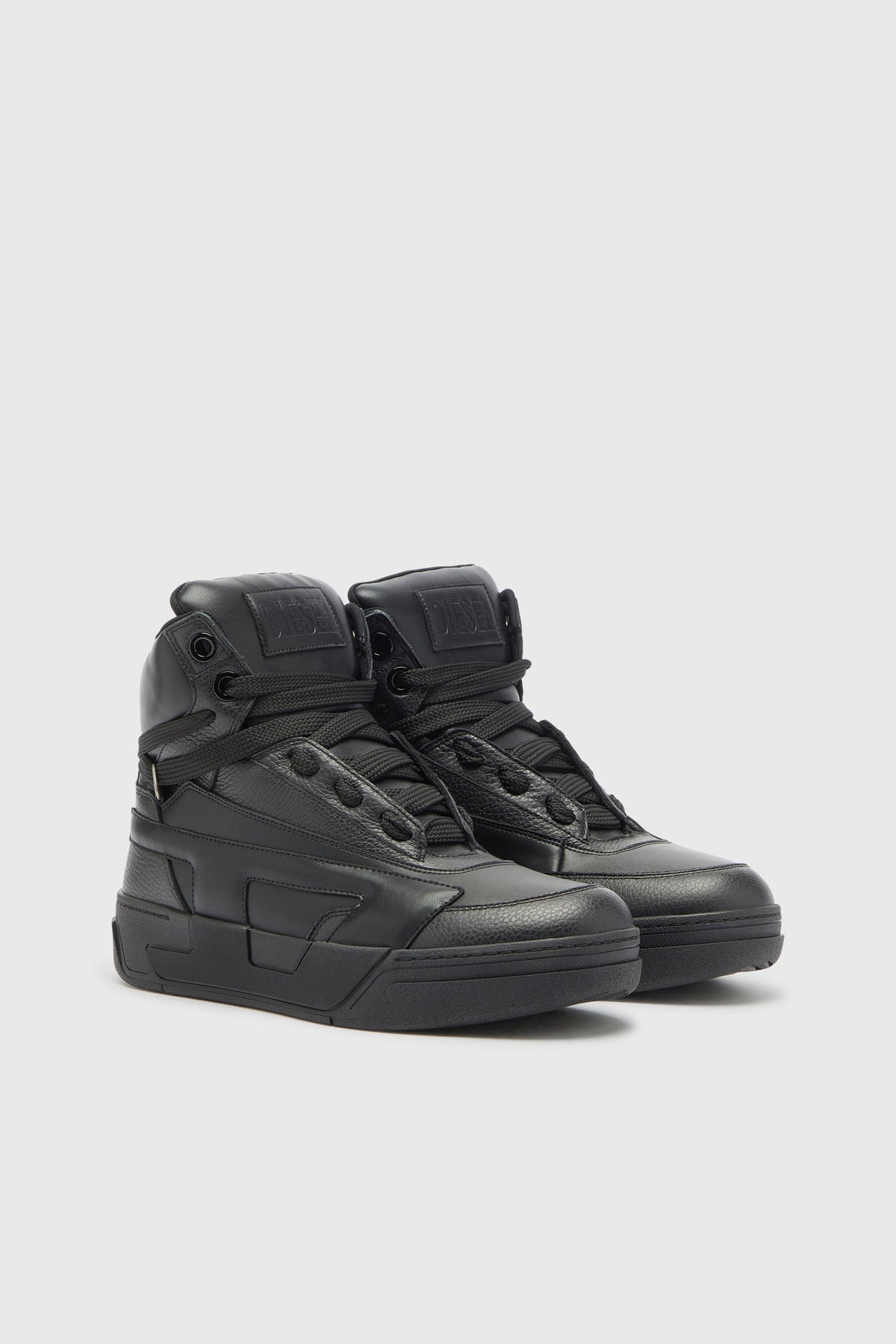 S-D-Ollie - High-top leather sneakers with D logo