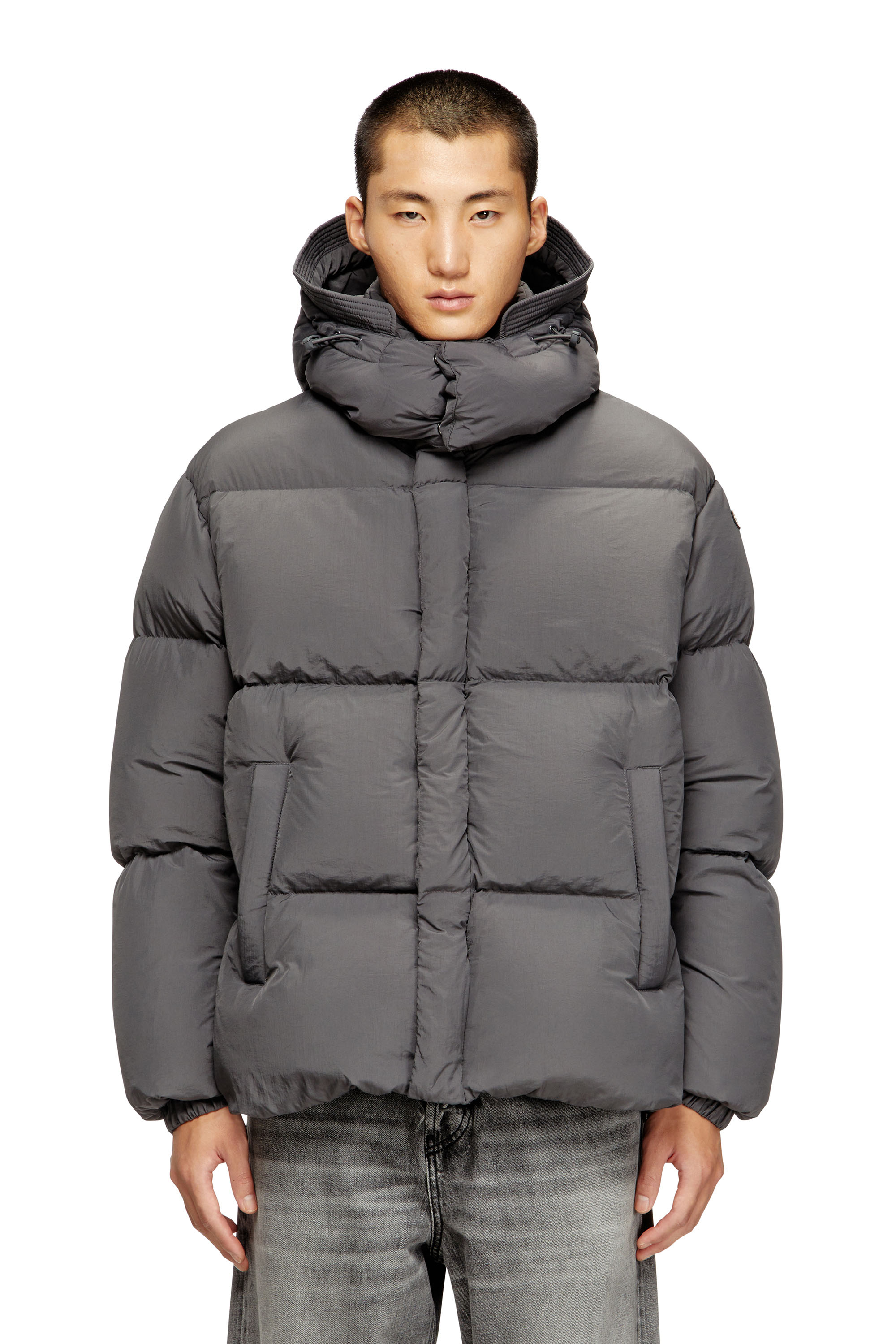 

Down jacket in recycled nylon taslan