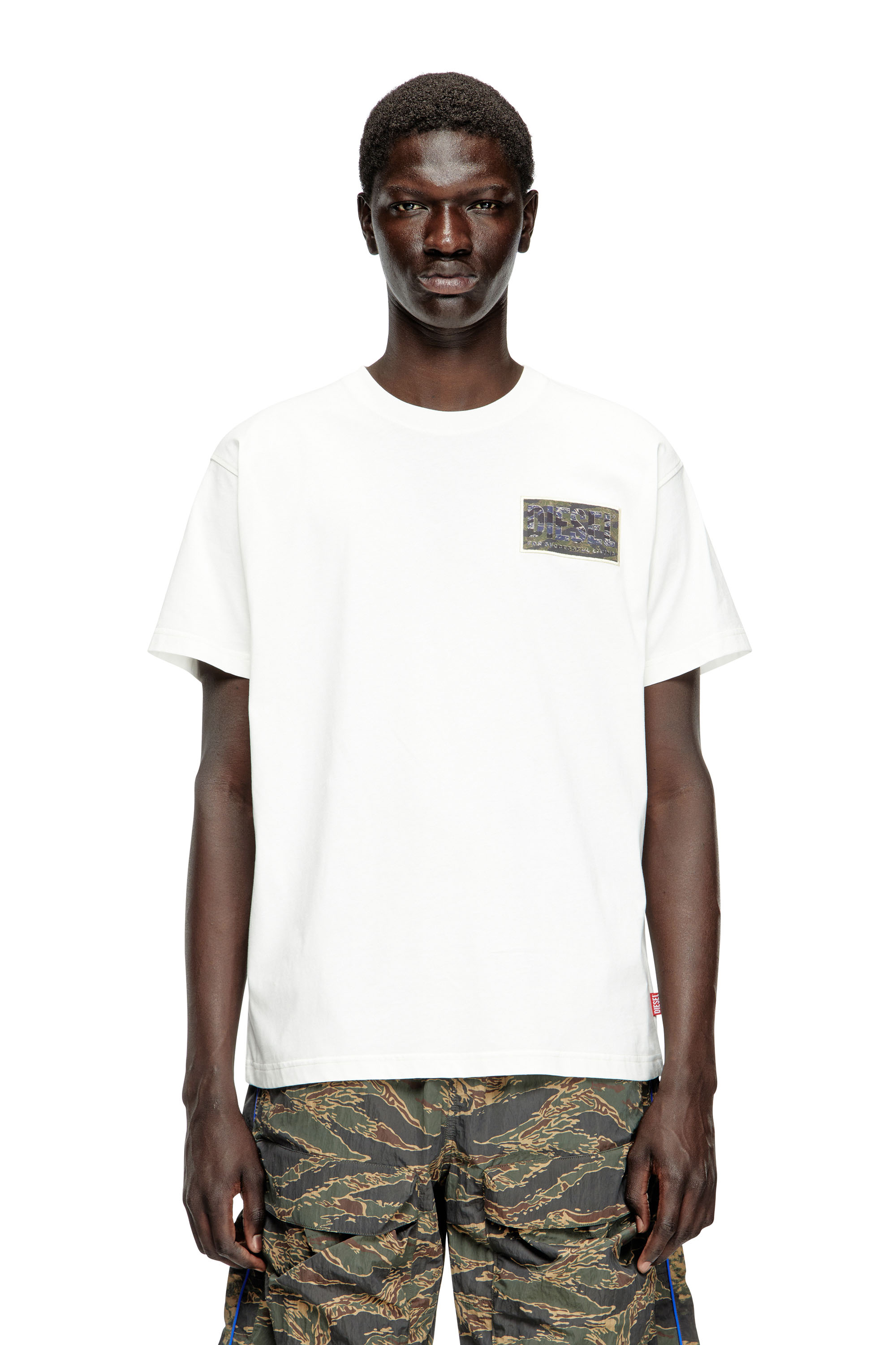 

T-shirt with camo logo patch