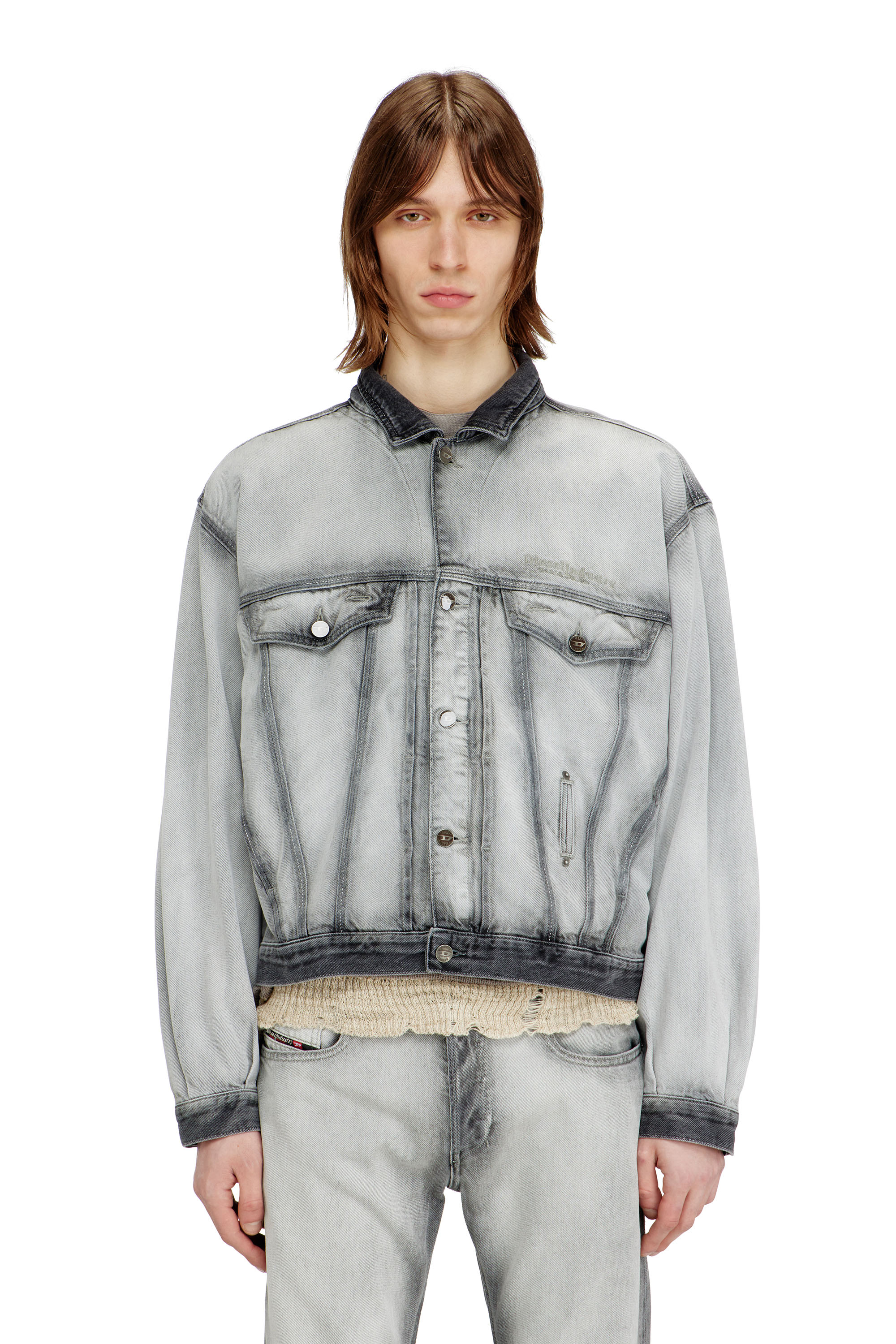 

Trucker jacket in soft skeleton denim