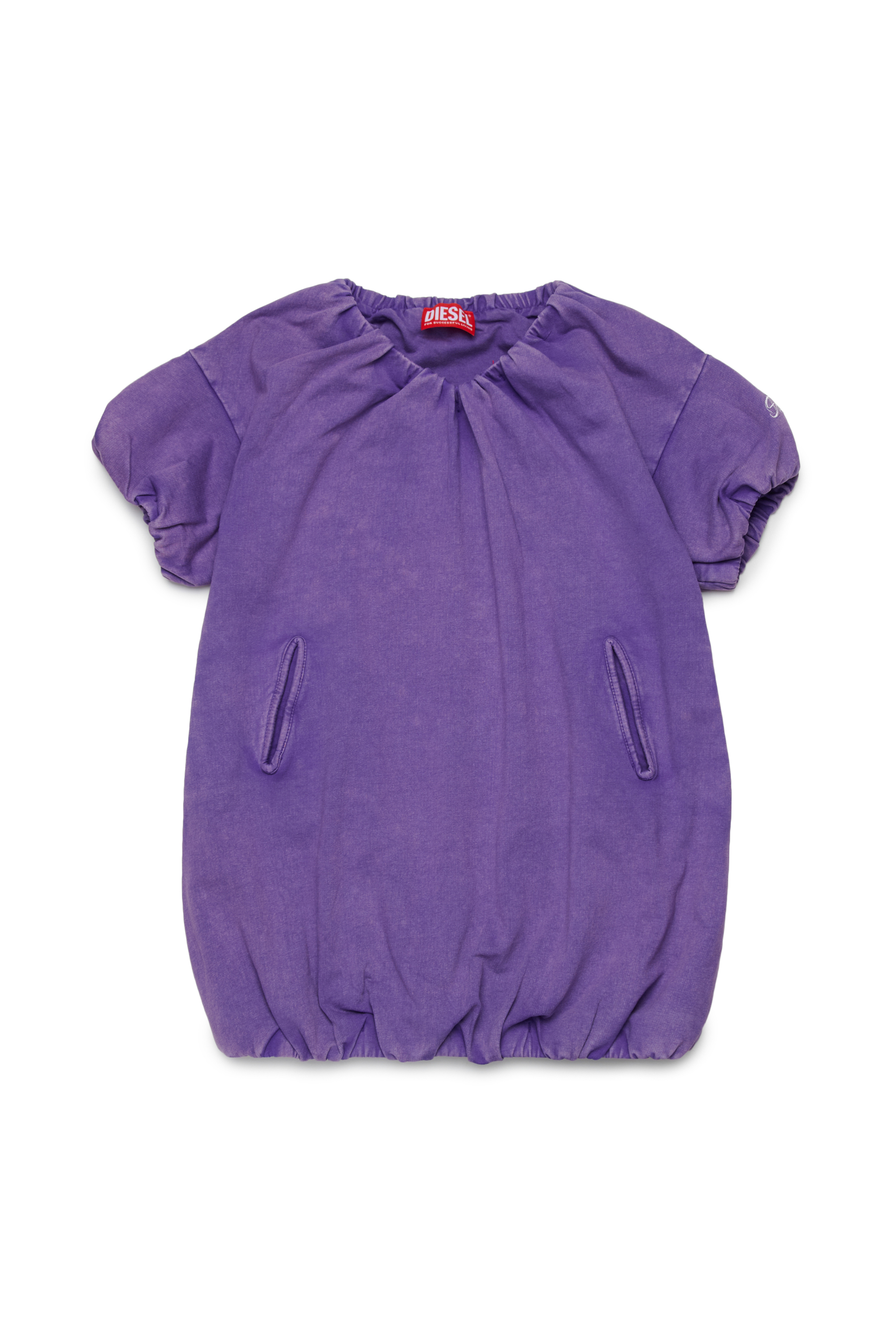 

Cotton dress with gathered hem